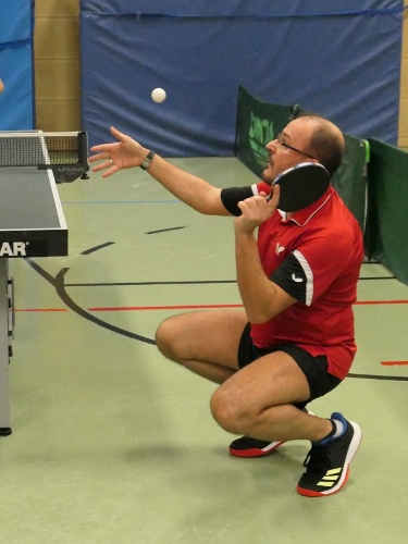 https://www.tischtennis-vfl-waiblingen.de/content/igal/p1030313a_k-MTKAQJ-L-516.jpg